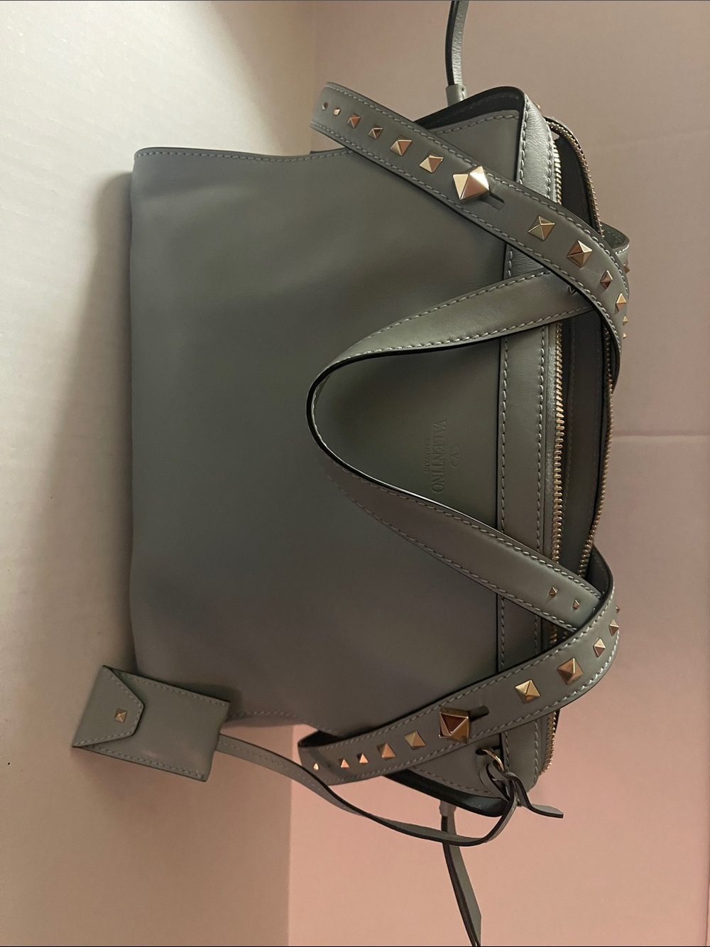 Valentino Grey Leather Shoulder Bag with Rockstud Strap